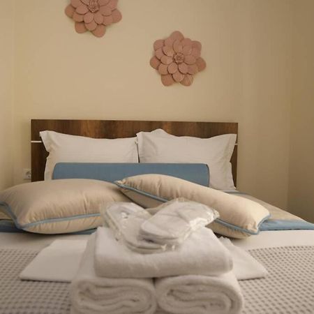 Strata deluxe Apt. Salonic Exterior foto